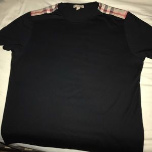 Burberry shoulder print t-shirt